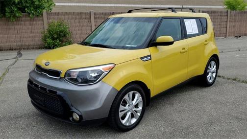 2015 Kia Soul +