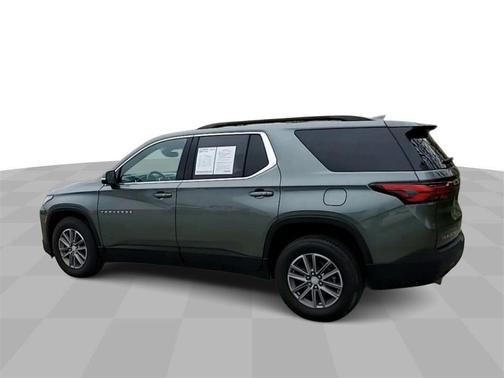 2022 Chevrolet Traverse LT Cloth
