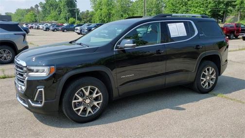 2022 GMC Acadia SLE
