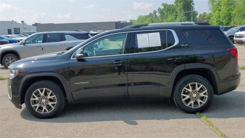 2022 GMC Acadia SLE