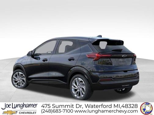 Mosaic Black Metallic 2027 Chevrolet Bolt LT