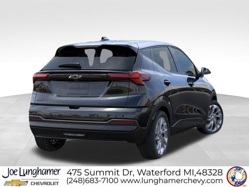 Mosaic Black Metallic 2027 Chevrolet Bolt LT