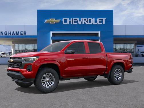 Radiant Red Tintcoat 2026 Chevrolet Colorado LT