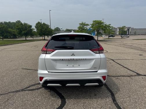 2023 Mitsubishi Eclipse Cross SEL
