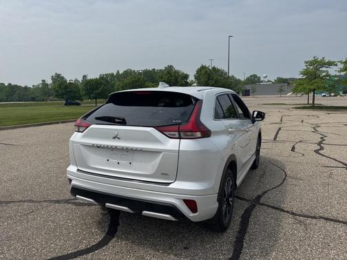 2023 Mitsubishi Eclipse Cross SEL