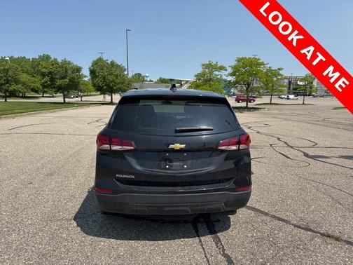2022 Chevrolet Equinox LS