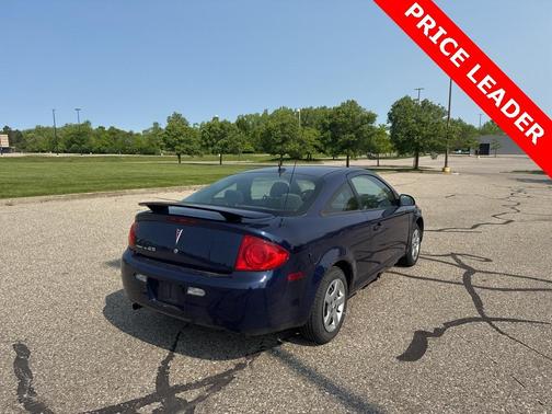 2009 Pontiac G5 Base
