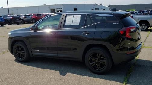 2022 GMC Terrain SLE