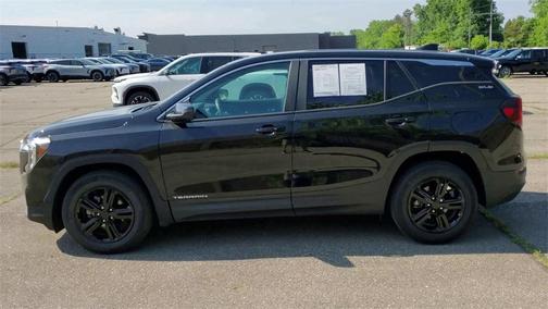 2022 GMC Terrain SLE