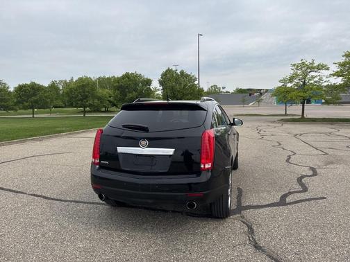 2010 Cadillac SRX Performance Collection
