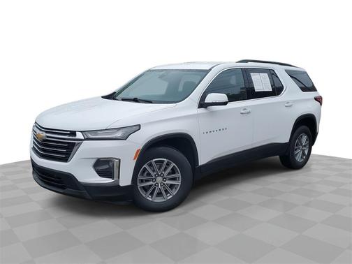 2022 Chevrolet Traverse LT Cloth