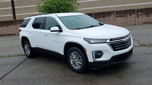 2022 Chevrolet Traverse LT Cloth