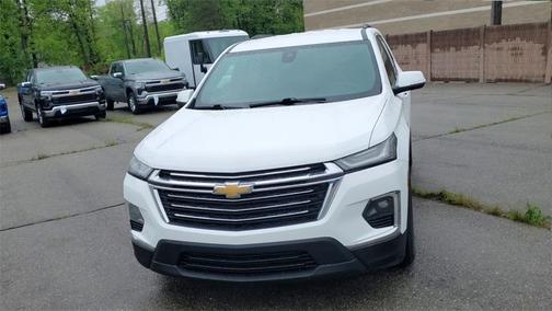 2022 Chevrolet Traverse LT Cloth