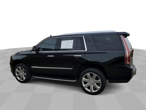 2017 Cadillac Escalade Luxury