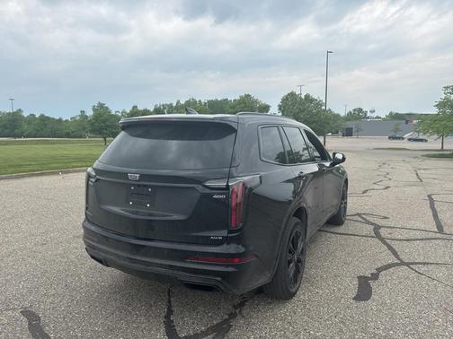 2022 Cadillac XT6 Sport AWD