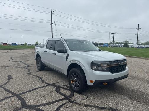 2023 Ford Maverick XLT