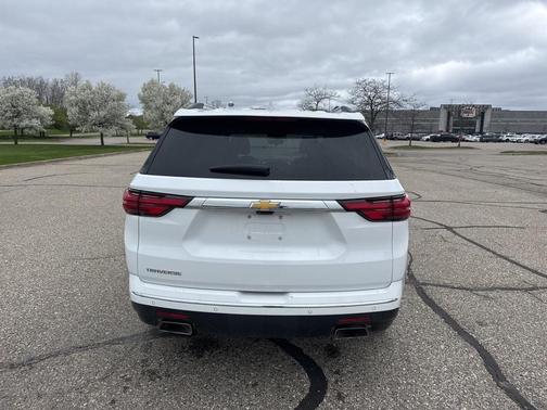 2022 Chevrolet Traverse High Country
