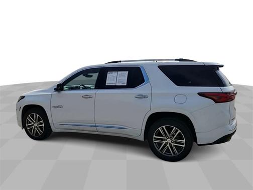 2022 Chevrolet Traverse High Country