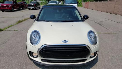 2017 MINI Clubman Cooper