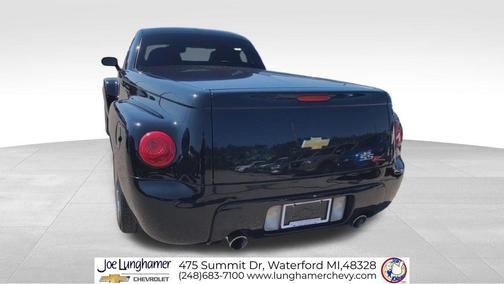 Smokin Asphalt 2004 Chevrolet SSR Base