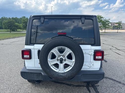 2019 Jeep Wrangler Unlimited Sport