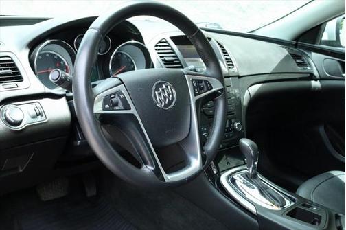 2012 Buick Regal Base