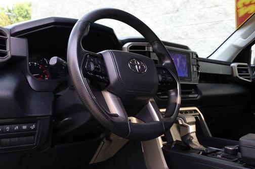 2023 Toyota Tundra SR5