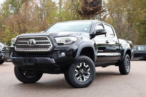 2017 Toyota Tacoma SR5