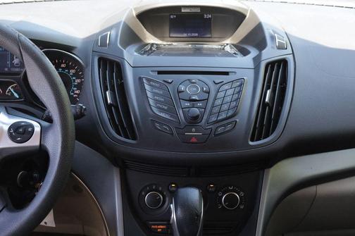 Ruby Red Metallic Tinted Clearcoat 2015 Ford Escape SE