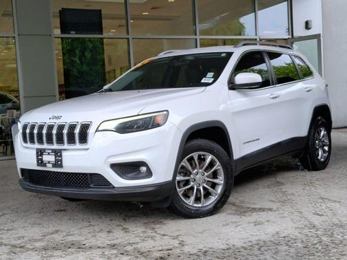 Bright White Clearcoat 2019 Jeep Cherokee Latitude Plus