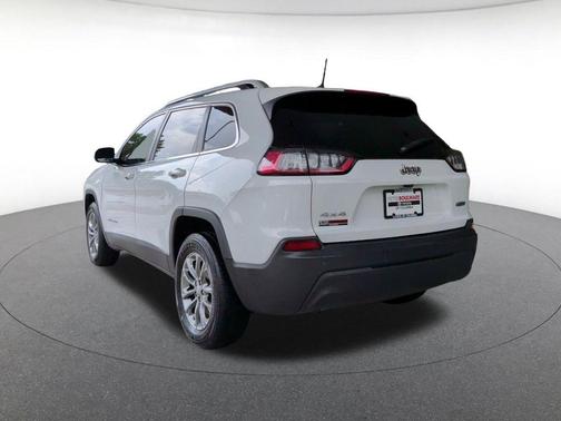 Bright White Clearcoat 2019 Jeep Cherokee Latitude Plus