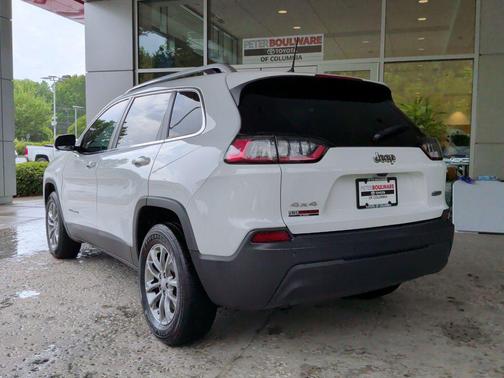 Bright White Clearcoat 2019 Jeep Cherokee Latitude Plus
