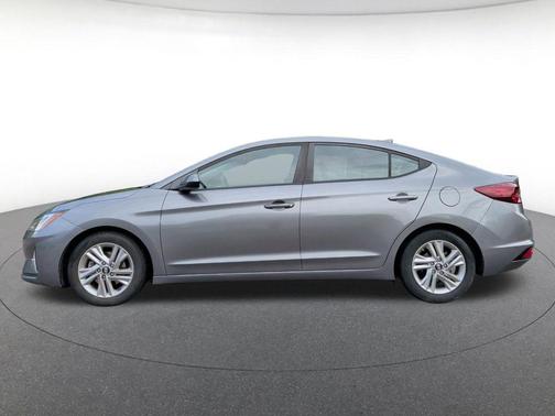 Machine Gray 2019 Hyundai ELANTRA SEL