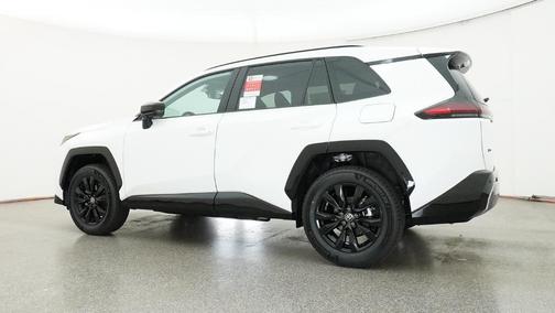 Ice Cap 2026 Toyota RAV4 SE