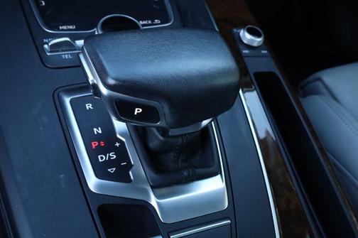 2018 Audi Q5 2.0T Tech Premium