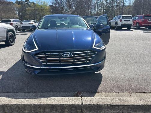 2020 Hyundai SONATA SE