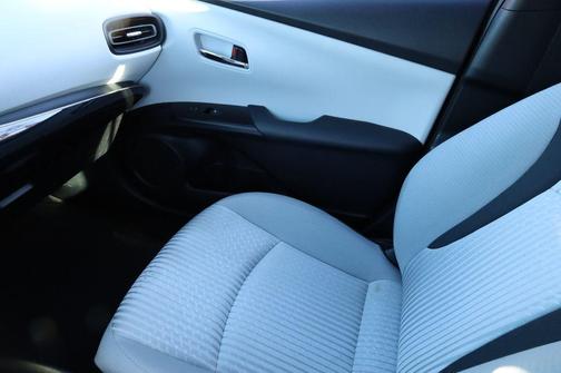 2016 Toyota Prius Two Eco