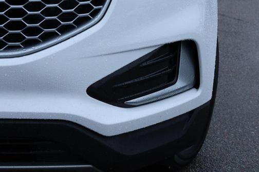 Oxford White 2024 Ford Edge SEL