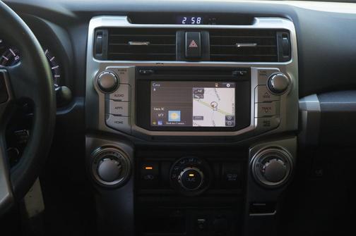 Classic Silver Metallic 2017 Toyota 4Runner SR5