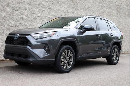 2022 Toyota RAV4 Hybrid XLE Premium