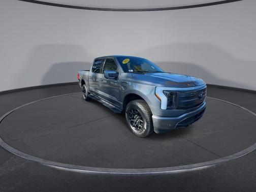 2022 Ford F-150 Lightning LARIAT