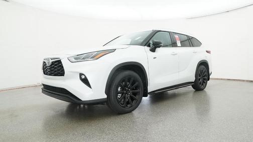 2026 Toyota Highlander Limited