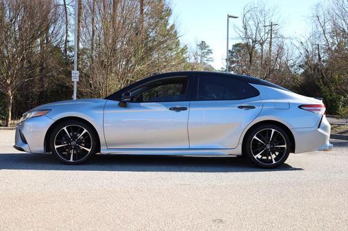 2019 Toyota Camry XSE