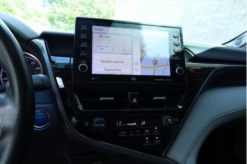 2021 Toyota Camry Hybrid XLE