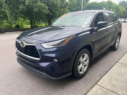 2021 Toyota Highlander LE