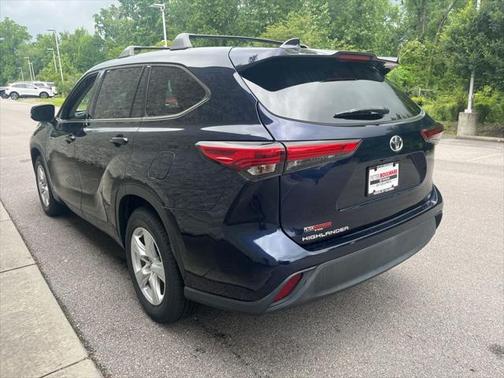 2021 Toyota Highlander LE