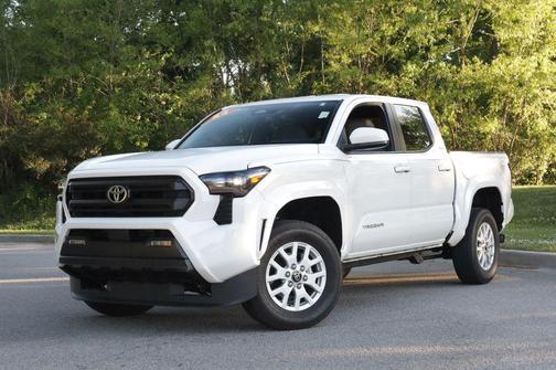 2024 Toyota Tacoma SR5