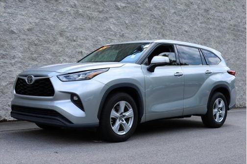 2020 Toyota Highlander LE