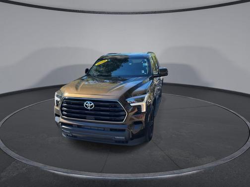 2023 Toyota Sequoia SR5