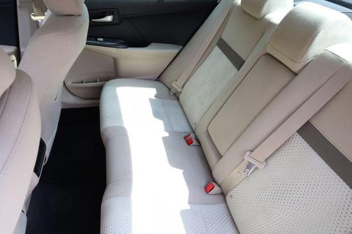 2013 Toyota Camry LE